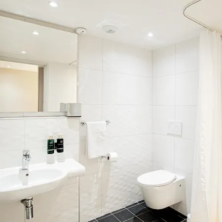 Apart Otel Madame Cadet Paris
