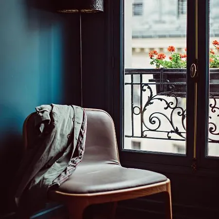 Madame Cadet Apart Otel 4*