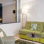 Cadet 4* Paris