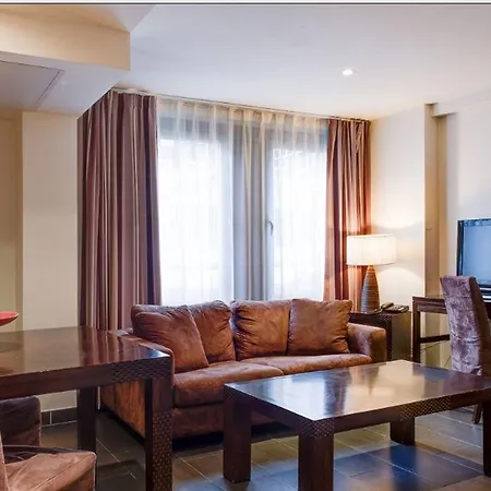 Aparthotel Cadet