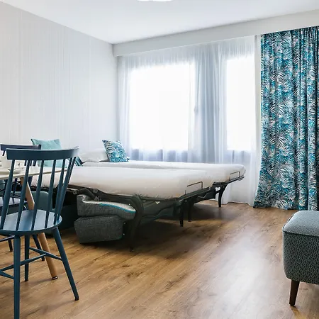 Madame Cadet 4* Paris