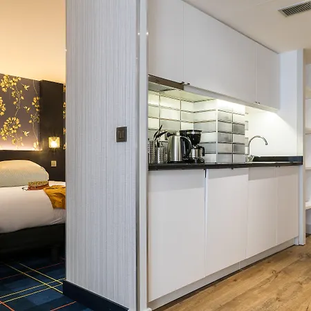 Aparthotel Cadet
