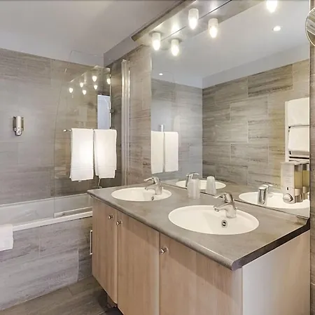 Cadet 아파트호텔 4*