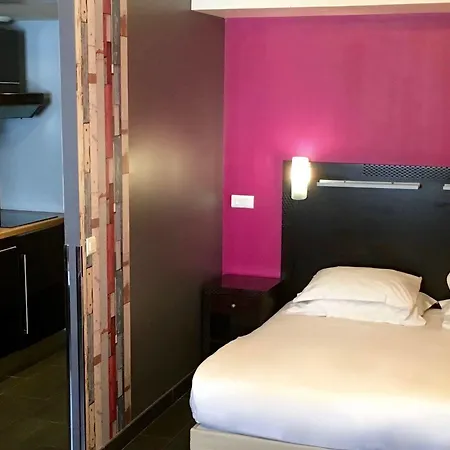 Aparthotel Cadet