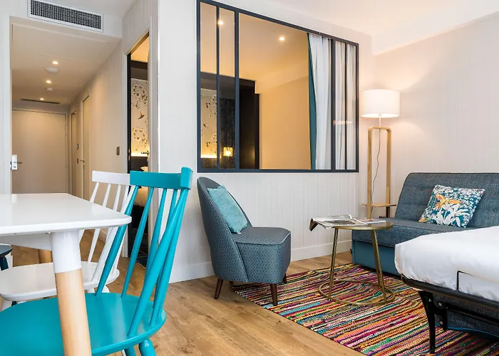 Cadet Apartmanhotel 4*