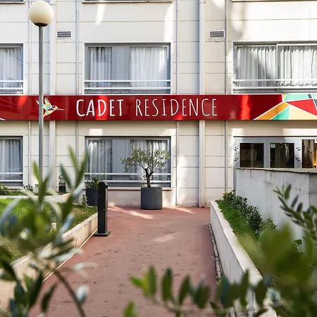 Cadet Apartahotel